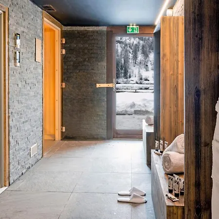 Hotel Tetras 4*