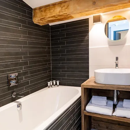 Tetras Hotel 4*