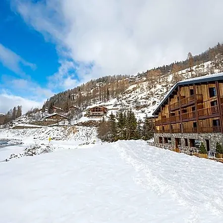 Tetras Hotel 4*